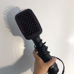 REVLON One-Step Hair Dryer & Styler,